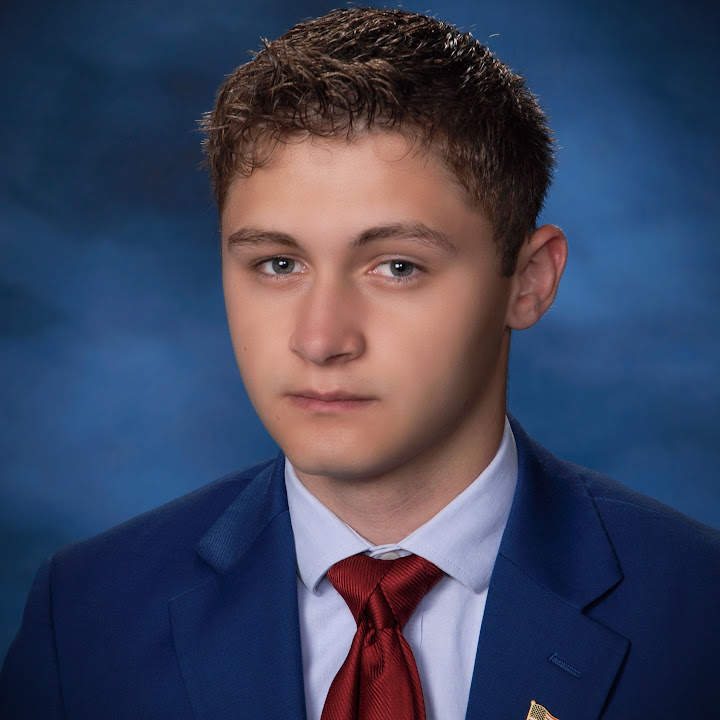 Caleb Pfammatter Headshot